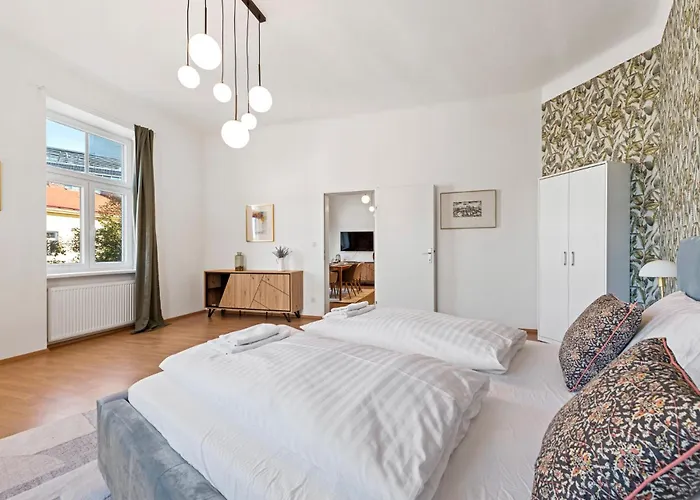 4Ty3 Apartments - Schoenbrunn City Apartment Is Calling